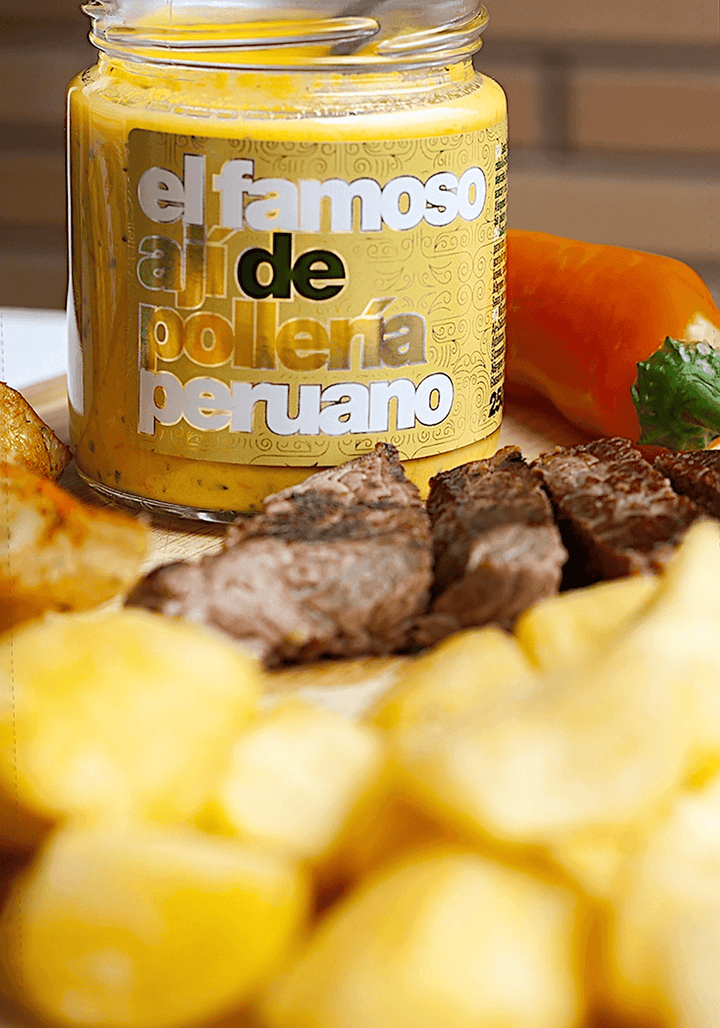 Chicken Pepper Hot Sauce 250ml La Sarita